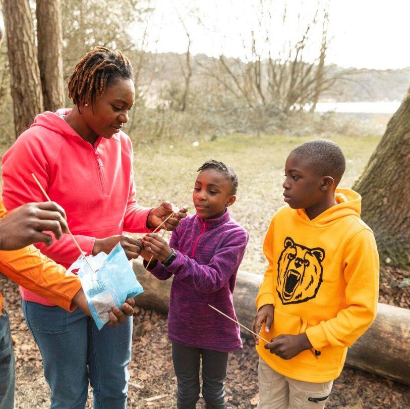 Kardeşlik Eli Derneği